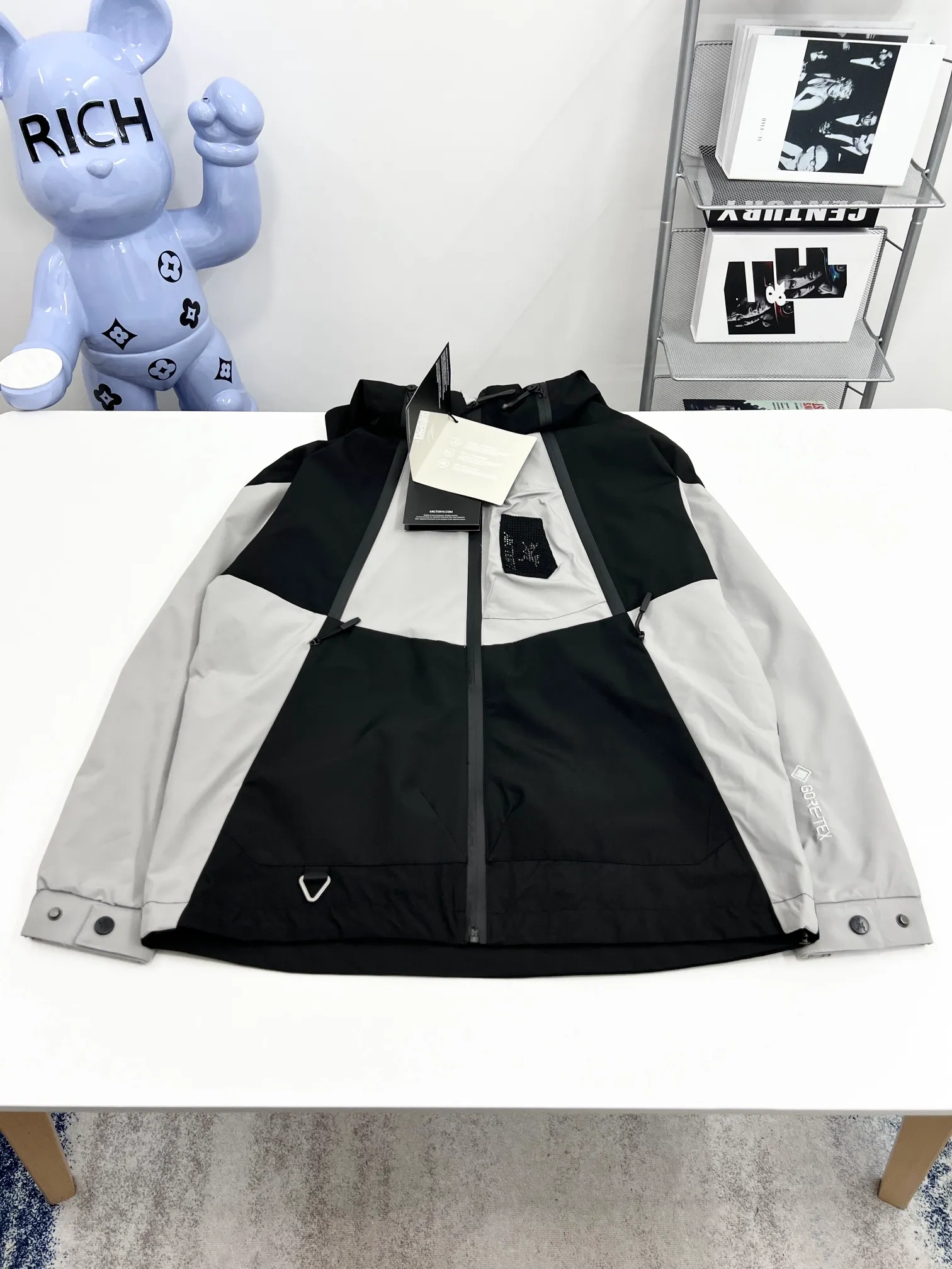 Same Style， ， 2026 New Arrival ，Original Premium Breathable ， ， ， Quality。 ， Sizes：M～3XL，